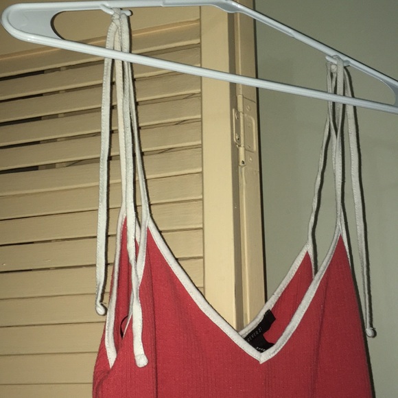 Red Curvy dress - Picture 4 of 5